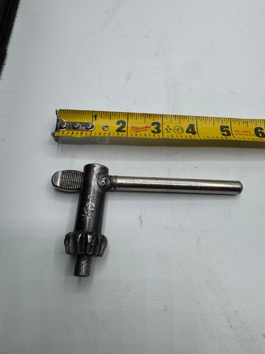 Handle drill chuck key - t, 124a