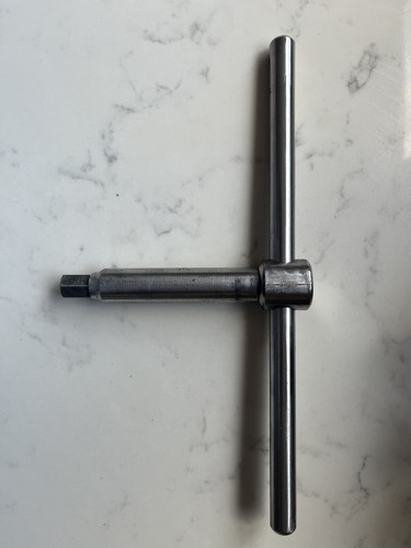14mm hex lathe - chuck, key