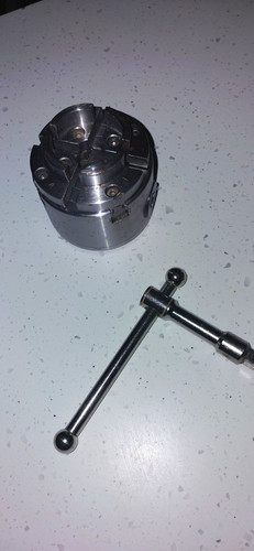 Jaw manual lathe chuck - manual, with