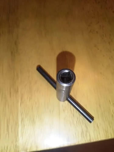 Lathe chuck key - only, female
